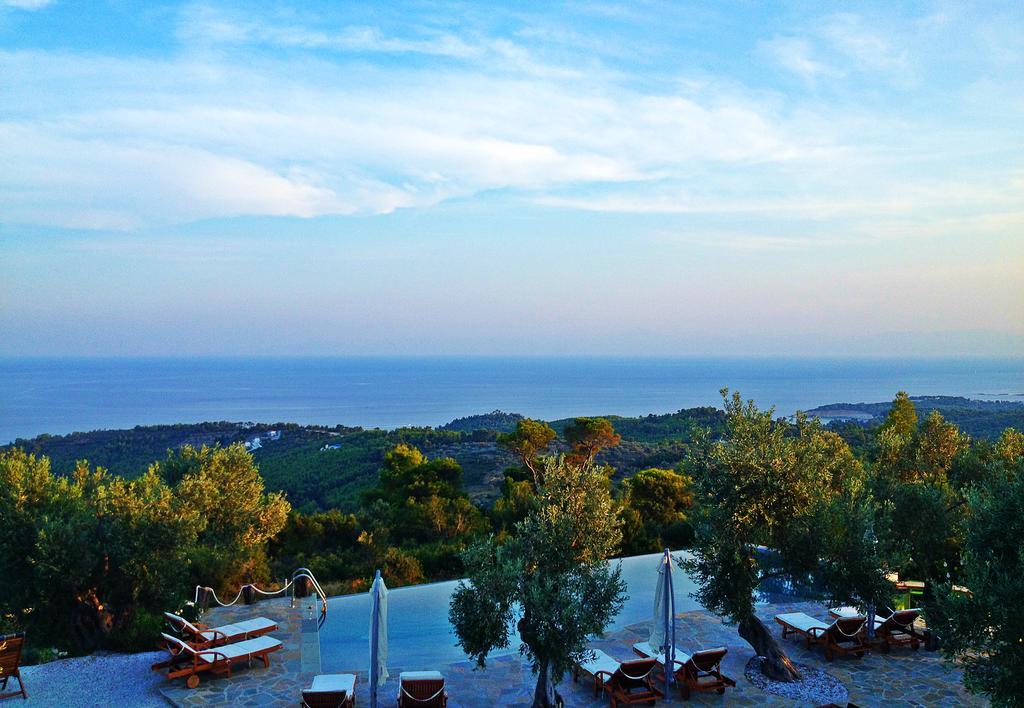 The Infinity 180 Luxury Suites Milia エクステリア 写真